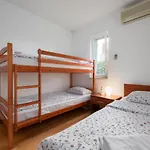 Inteuro Apartment