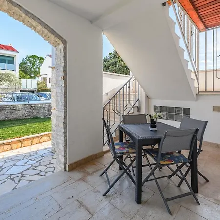 Inteuro Apartament *