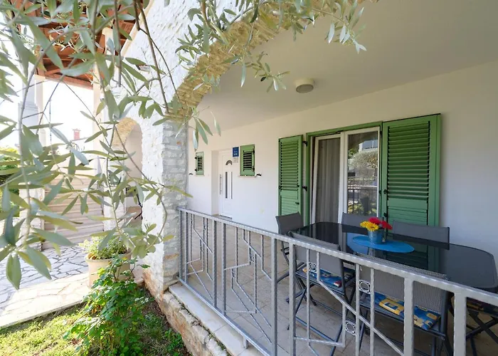 Apartman Inteuro *